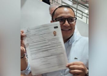 ¡Increíble! Destituyen al alcalde de Cartago… y vuelve a ser candidato