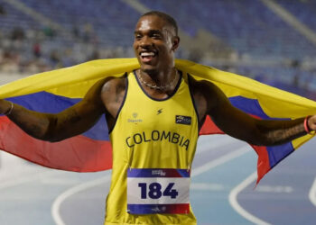 Ronal Longa le da a Colombia su primer oro histórico en los 100 metros