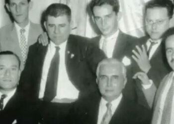 El cóndor León María y yo