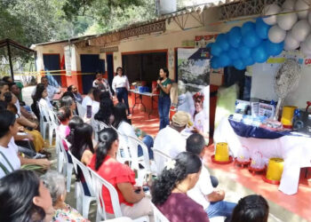Más de 100 familias del Valle reciben herramientas para fortalecer su producción