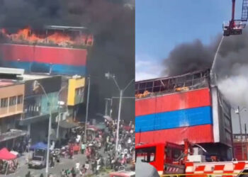 Bomberos ya atienden incendio que genera pánico en el centro de Cali