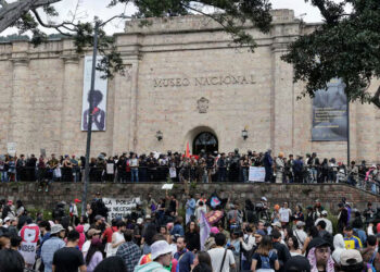 Crece la controversia por las obras retiradas del Museo Nacional