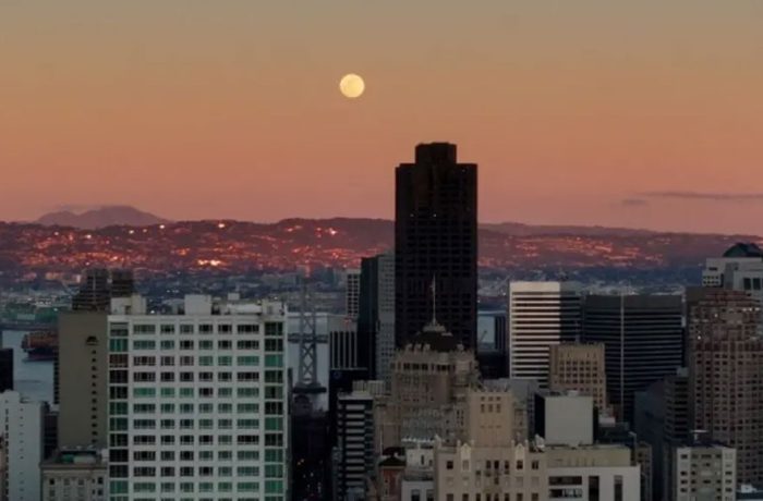 La-Luna-se-tiñó-de-rojo-así-se-vivió-el-eclipse-total-visible-este-3-de-marzo